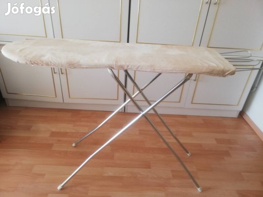 Fémvázas vasalódeszka