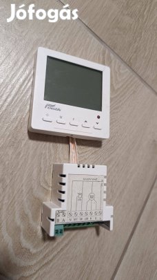 Fenglin programozható digitális szobatermosztát