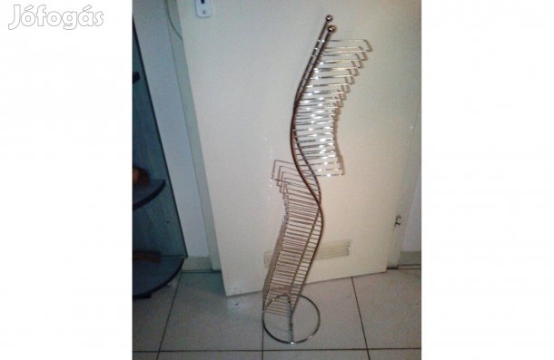 Fényes króm színű hullám vonalú CD tartó 1 499 Ft