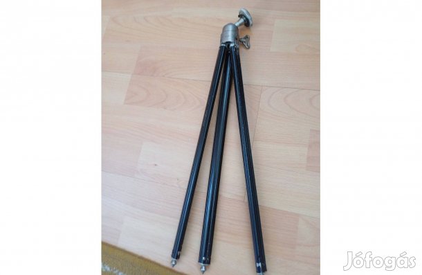 Fényképezőgép állvány