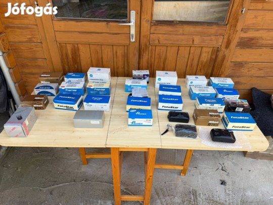 Fényképezőgép csomag(premier,nikon,minolta)