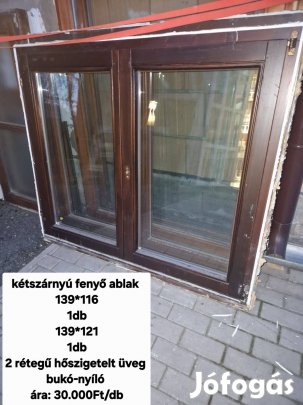 Fenyő ablak 139*116