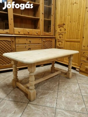 Fenyő dohányzóasztal 120x55x66