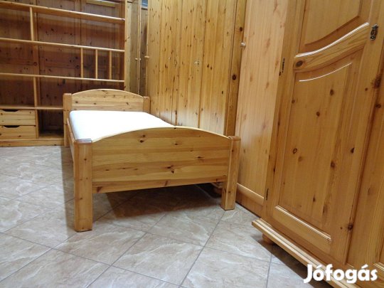 Fenyő egyszemélyes ágy 100x200