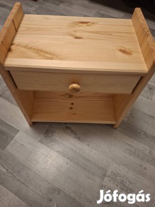 Fenyő éjjeliszekrény fiókos éjjeli szekrény új