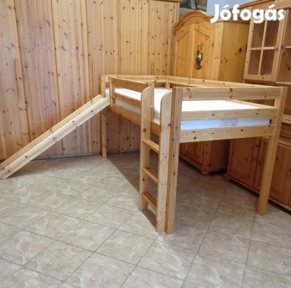 Fenyő galériaágy csúzdával 90x200