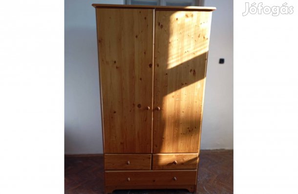 Fenyő hálószoba bútorok