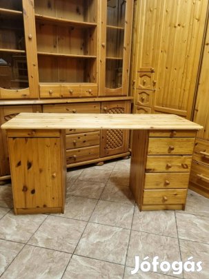 Fenyő íróasztal 145x74x56