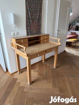 Fenyő íróasztal felépítménnyel, 5 fiókos, rusztikus fa íróasztal