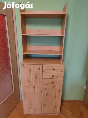 Fenyő komód könyvespolc rátéttel
