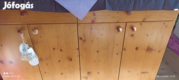 Fenyő komód sok tárolóhellyel Zalaegerszeg