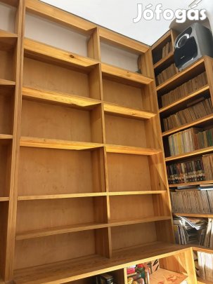 Fenyő könyvespolc