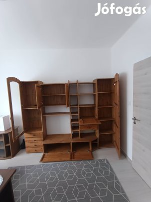 Fenyő nappali bútor.