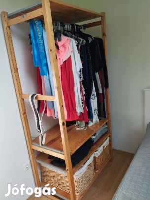 Fenyő ruhás szekrény