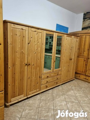 Fenyő szekrény 295x181x59