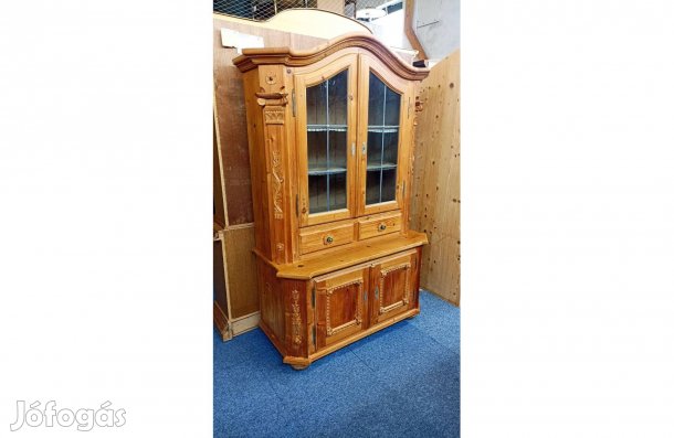 Fenyő tálalószekrény eladó