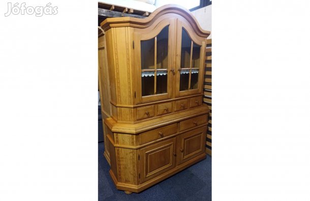 Fenyő tálalószekrény eladó