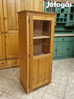Fenyő vitrin 60x138x38