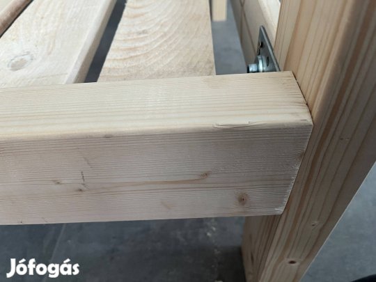 Fenyőágy eladó Debrecen