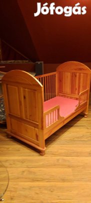 Fenyőfa gyermek ágy