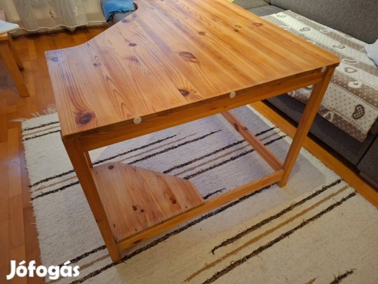 Fenyőfa sarok számítógépasztal