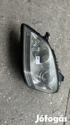 Fényszóró bal első eladó