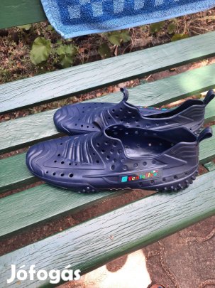 Férfi 43-as Ventoflex vízicipő eladó