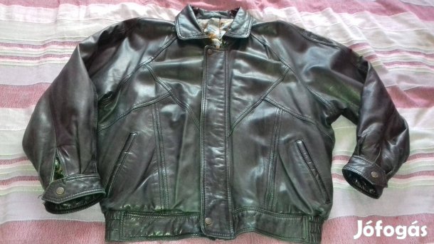 Férfi M méretű bőrkabát fekete