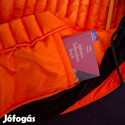 Férfi Puffer dzseki kapucnis