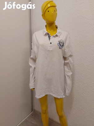 Férfi XL es Camp David felső. 