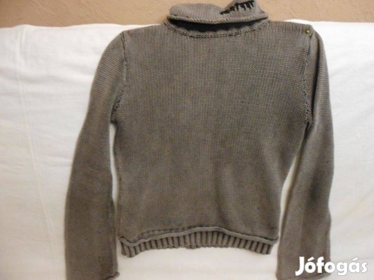 Férfi XL-es pulóverek egységes áron