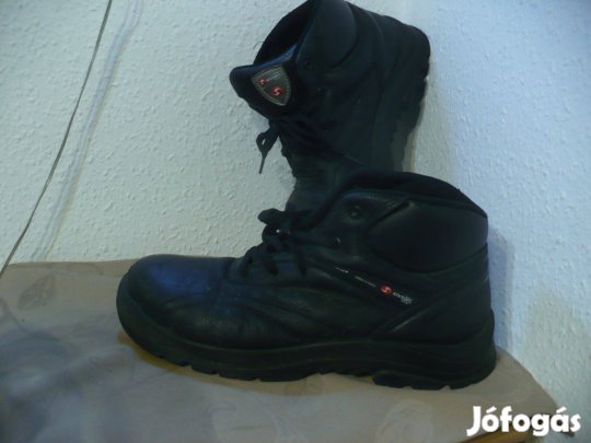 Férfi bakancs 41, Sixton