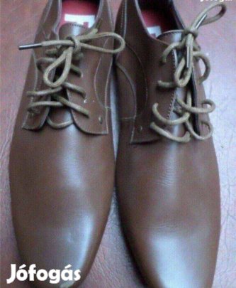 Férfi bőr cipő modern újszerű 44-es