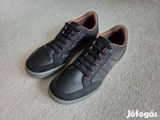 Férfi cipő (42)