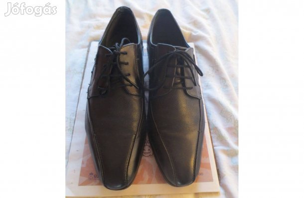Férfi cipő ( Bugatti ) eladó