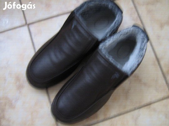 Férfi cipő meleg puha béléssel Vadi Új. 46-os méret