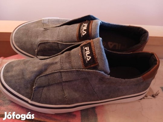 Férfi eredeti FILA farmer jellegű sportcipő,42-méretben,újszerű!/80