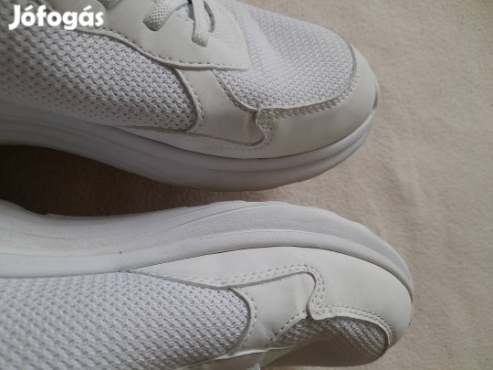 Férfi fehér sportcipő 45 méret