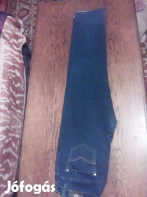 Férfi használt farmer 