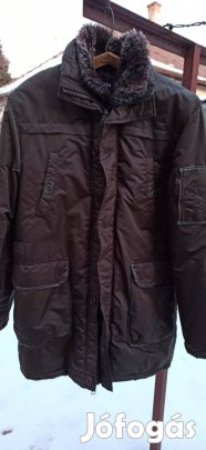 Férfi hosszú télikabát L-XL között