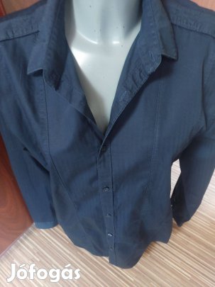 Férfi ing L-es