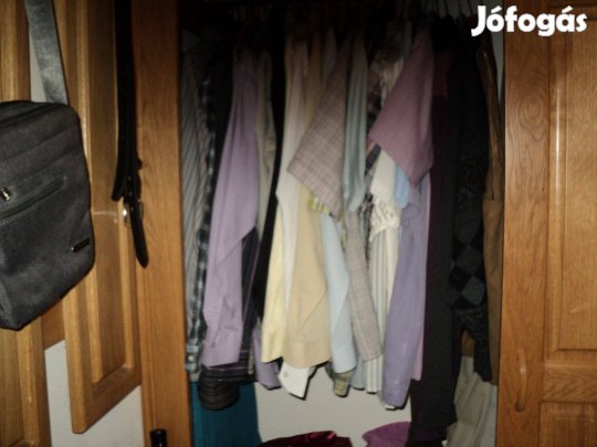 Férfi ingek zakók ingek nadrágok dzsekik GLS szállítás