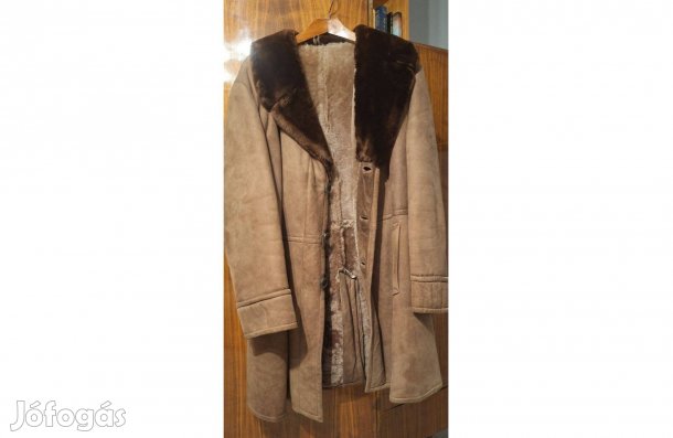 Férfi irhabunda eladó!