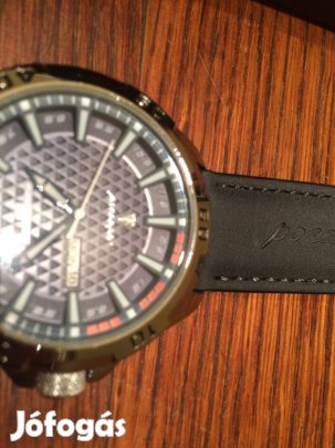 Férfi karóra, óra dobozos Új