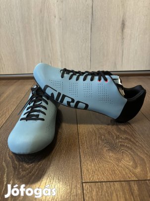 Férfi kerékpáros cipő Giro Empire új