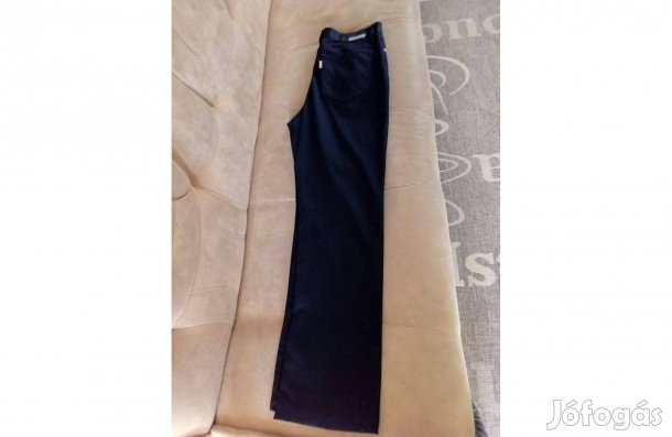 Férfi nadrág fekete