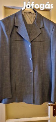 Férfi öltöny eladó!