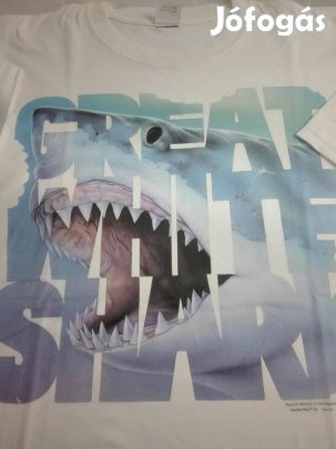 Férfi póló XL-es fehér ( cápa mintás) eladó!