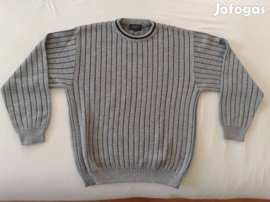 Férfi pulóver Etyek