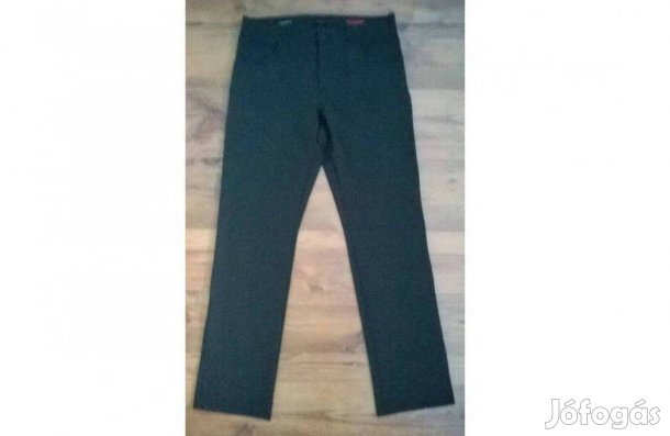 Férfi sötétbarna színű elegáns nadrág 32-es (Alberto - modern fit)